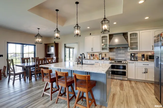 $655,000 | 4811 Bitter Court, Quincy, IL 62305