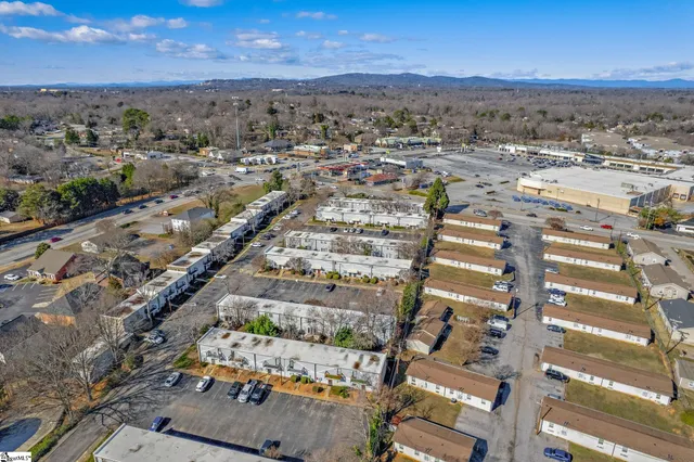 $160,000 | 3706 East North Street, Unit F6, Greenville, SC 29615