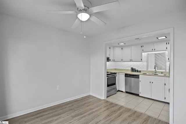 $160,000 | 3706 East North Street, Unit F6, Greenville, SC 29615