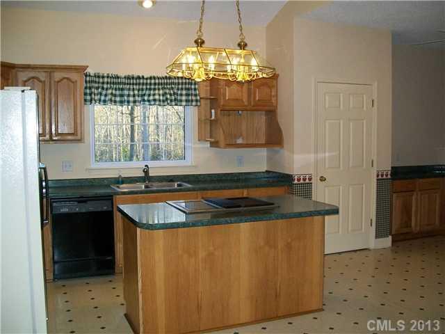 1226 Rabbit Run Road York, SC 29745 - Photo 6 of 15 Gallery Image 6
