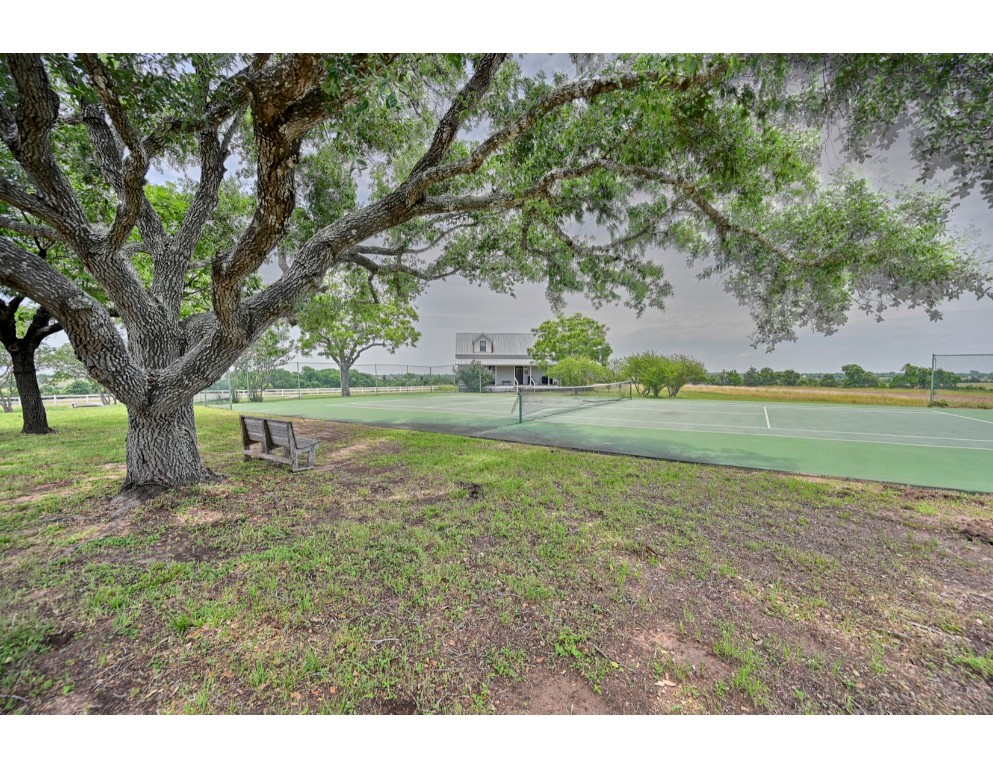 1496 Kramr Road Fayetteville, TX 78940 - Photo 27 of 37