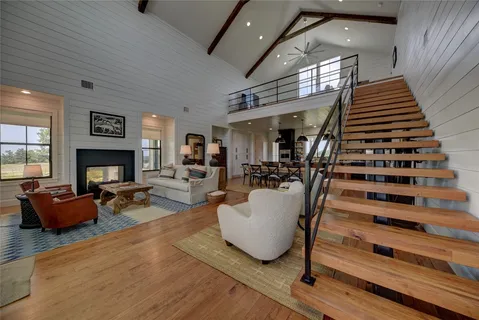 $2,599,000 | 1496 Kramr Road, Fayetteville, TX 78940