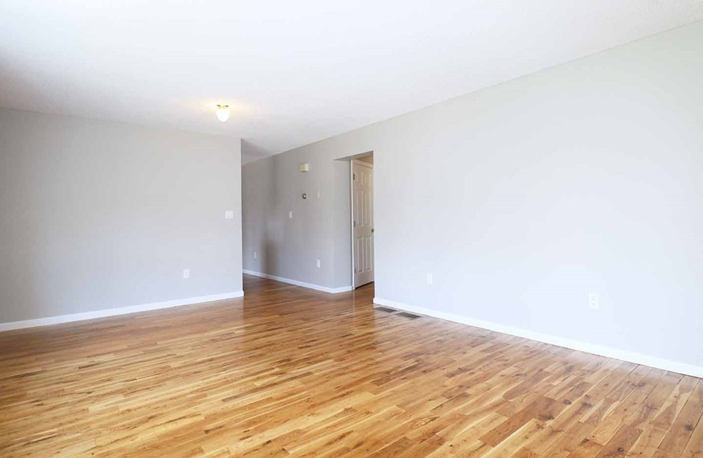 65 Castlegate Drive, Unit A Springfield, MA 01129 - Photo 7 of 28 Gallery Image 7