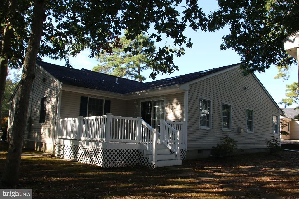 140 Seaspray Road Manahawkin, NJ 08050 - Photo 3 of 36