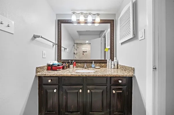 $324,990 | 15167 Kimberley Court, Unit 41, Houston, TX 77079