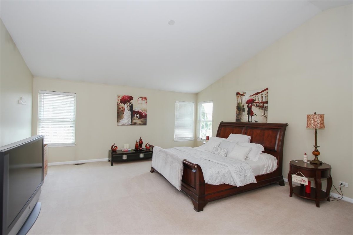9844 Fairfield Road Huntley, IL 60142 - Photo 20 of 34