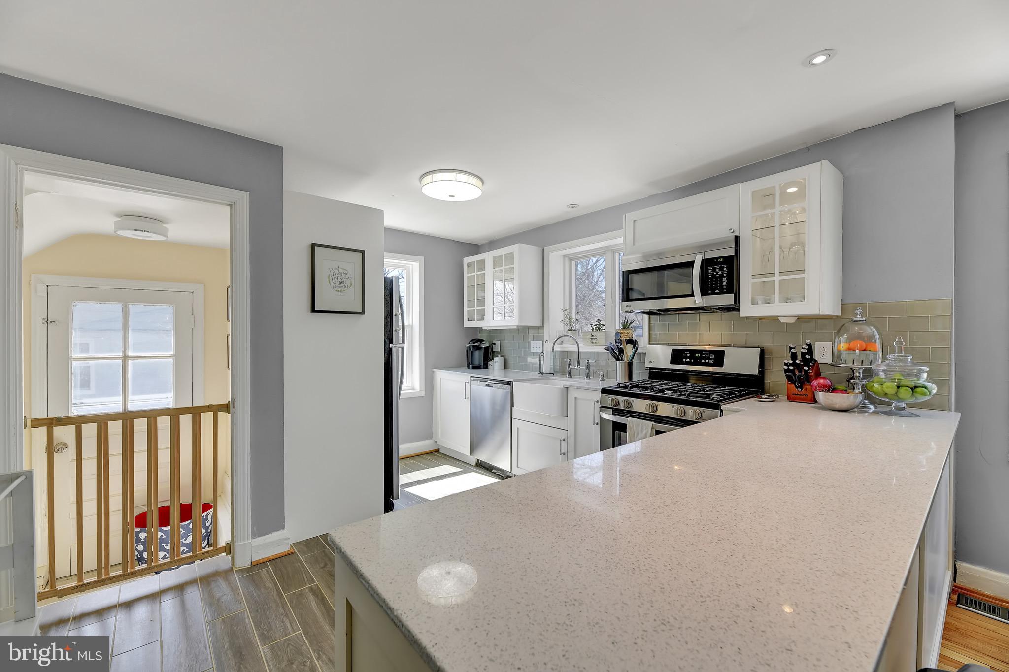 6669 Loch Hill Road Baltimore, MD 21239 - Photo 9 of 25 Gallery Image 9