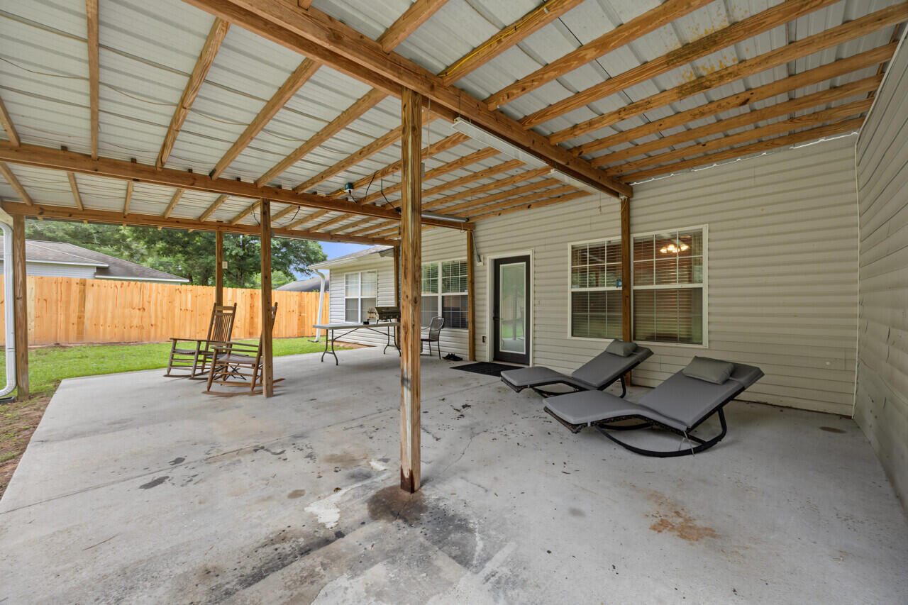 6107 Old Hickory Road Crestview, FL 32539 - Photo 32 of 43 37-37