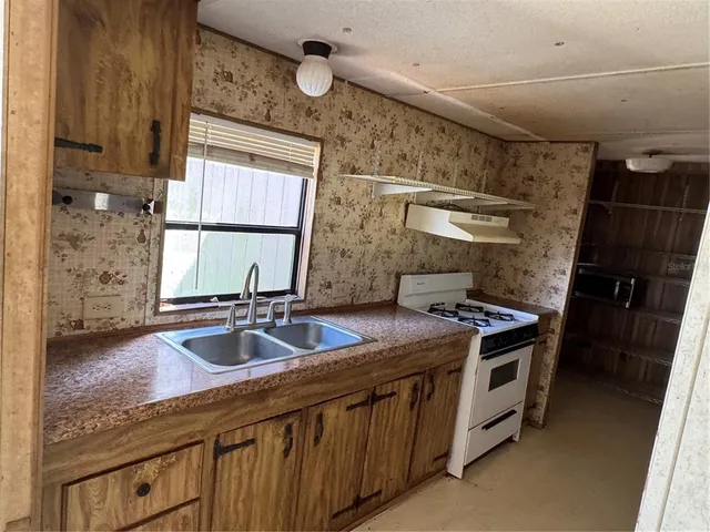 $230,000 | 6001 185th Road, Live Oak, FL 32060