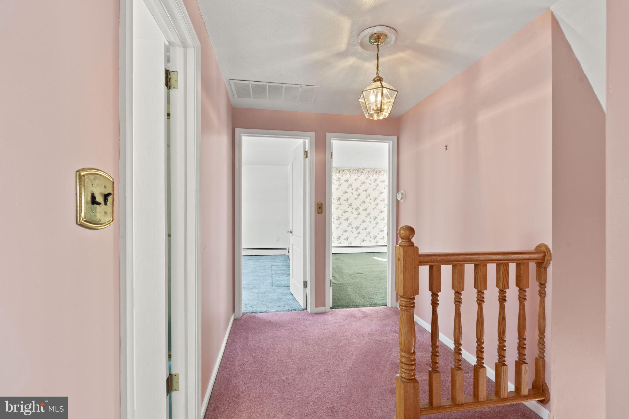 31 Cold Spring Road Hamilton, NJ 08619 - Photo 20 of 37 Upstairs Landing