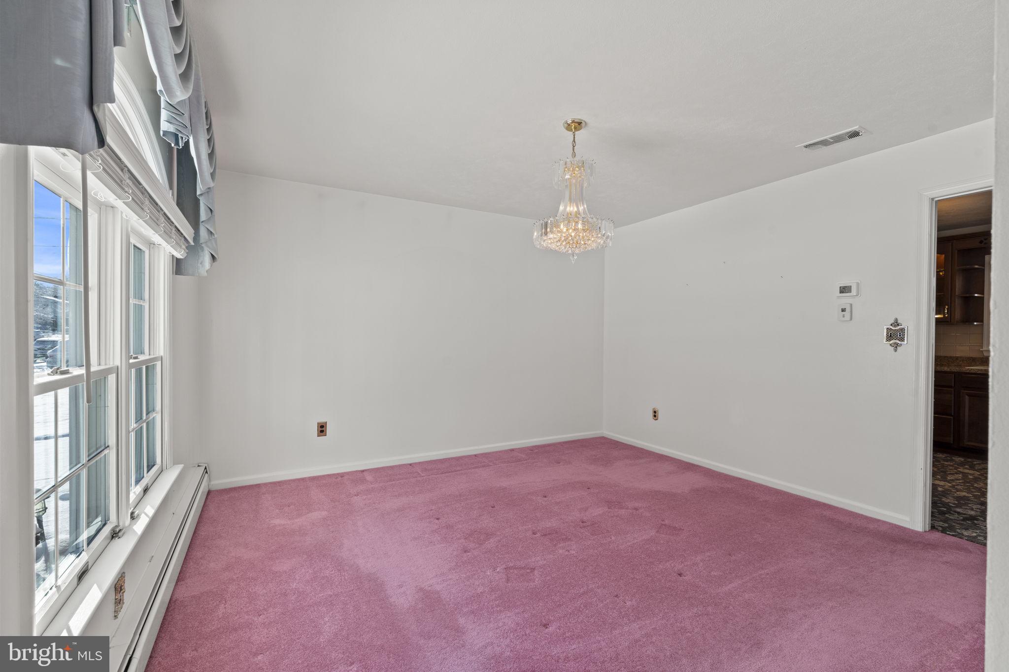 31 Cold Spring Road Hamilton, NJ 08619 - Photo 8 of 37 Dining Room