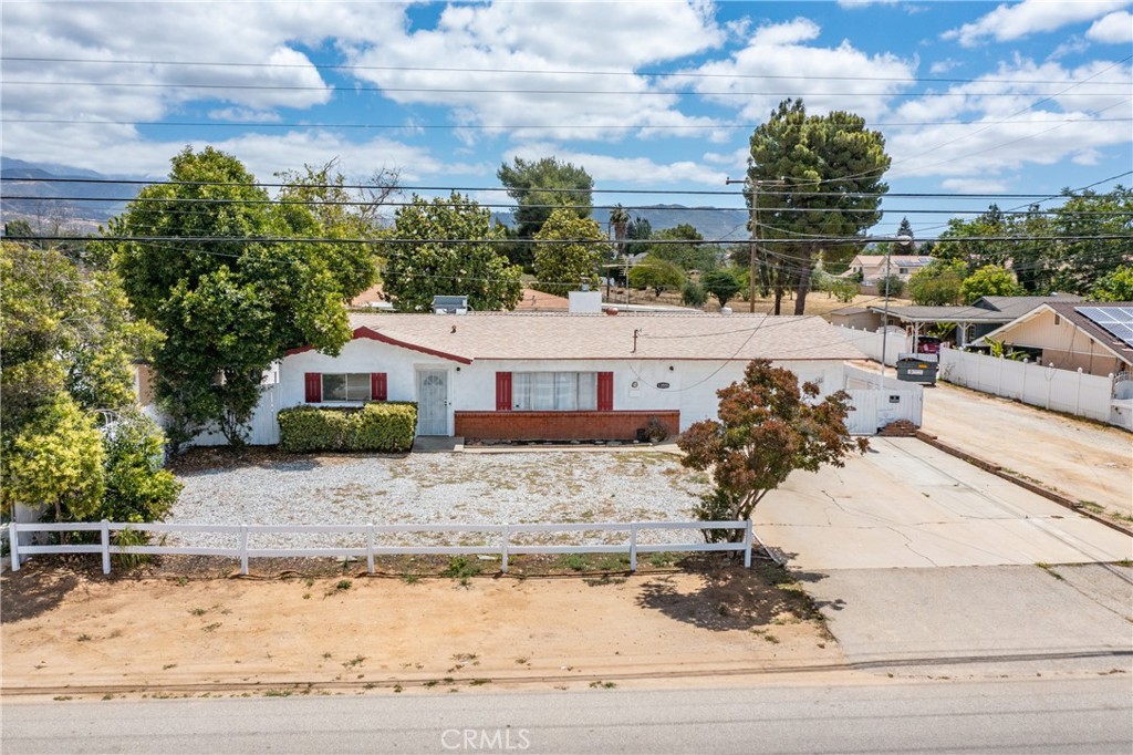 13555 3rd Street Yucaipa, CA 92399 - Photo 31 of 32