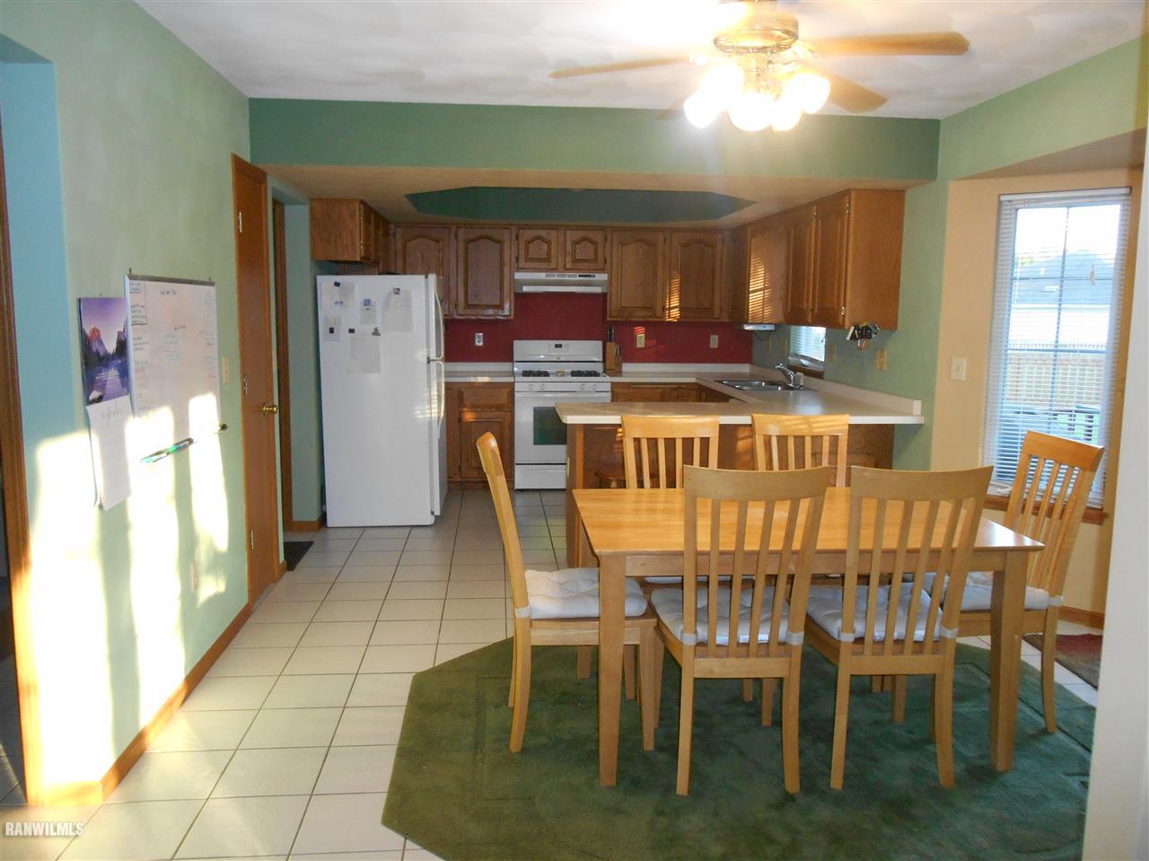 3011 Moss Canyon Road Freeport, IL 61032 - Photo 6 of 25 Gallery Image 6