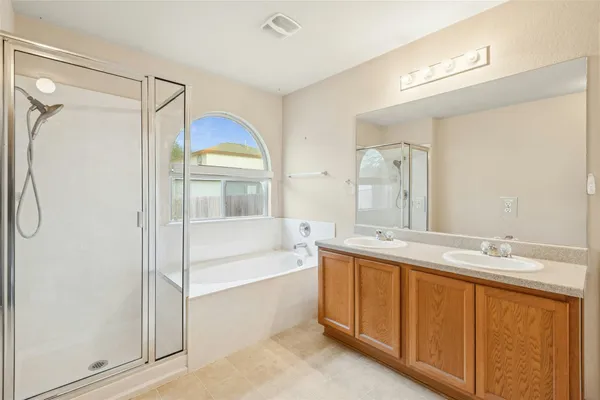 $265,000 | 386 Paddington Drive, Kyle, TX 78640
