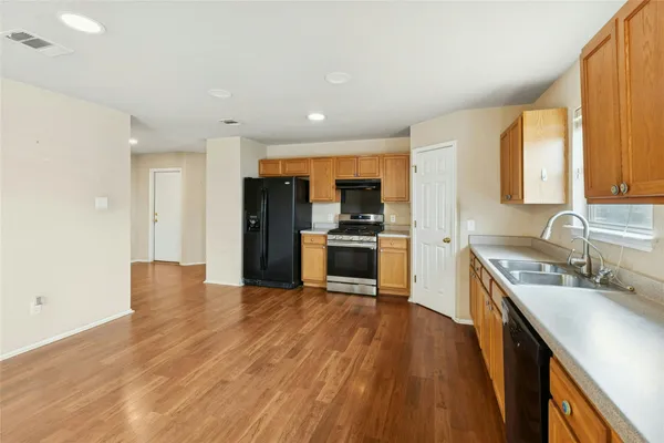 $265,000 | 386 Paddington Drive, Kyle, TX 78640