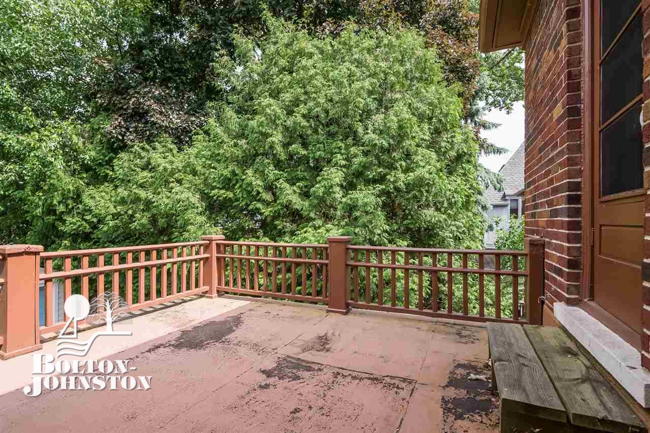 264 McMillan Road Grosse Pointe, MI 48236 - Photo 28 of 38 31351119-27.JPG