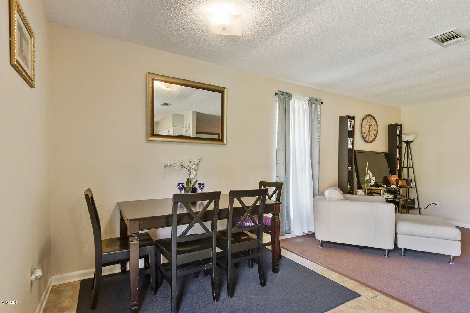 23027 Indian Ridge Road Picayune, MS 39466 - Photo 14 of 17 013_1600x1067_mls_1600x1067