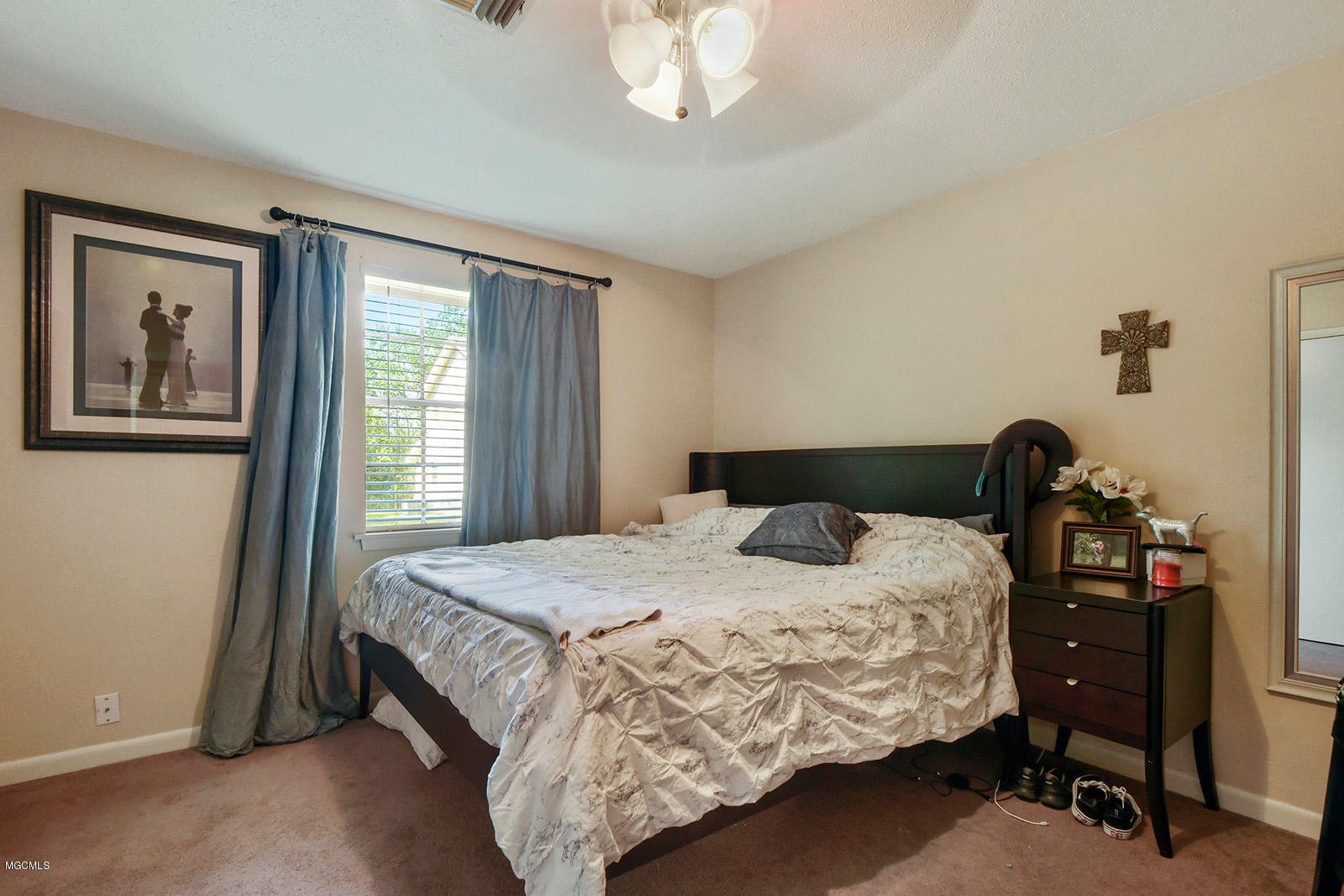 23027 Indian Ridge Road Picayune, MS 39466 - Photo 15 of 17 014_1600x1067_mls_1600x1067