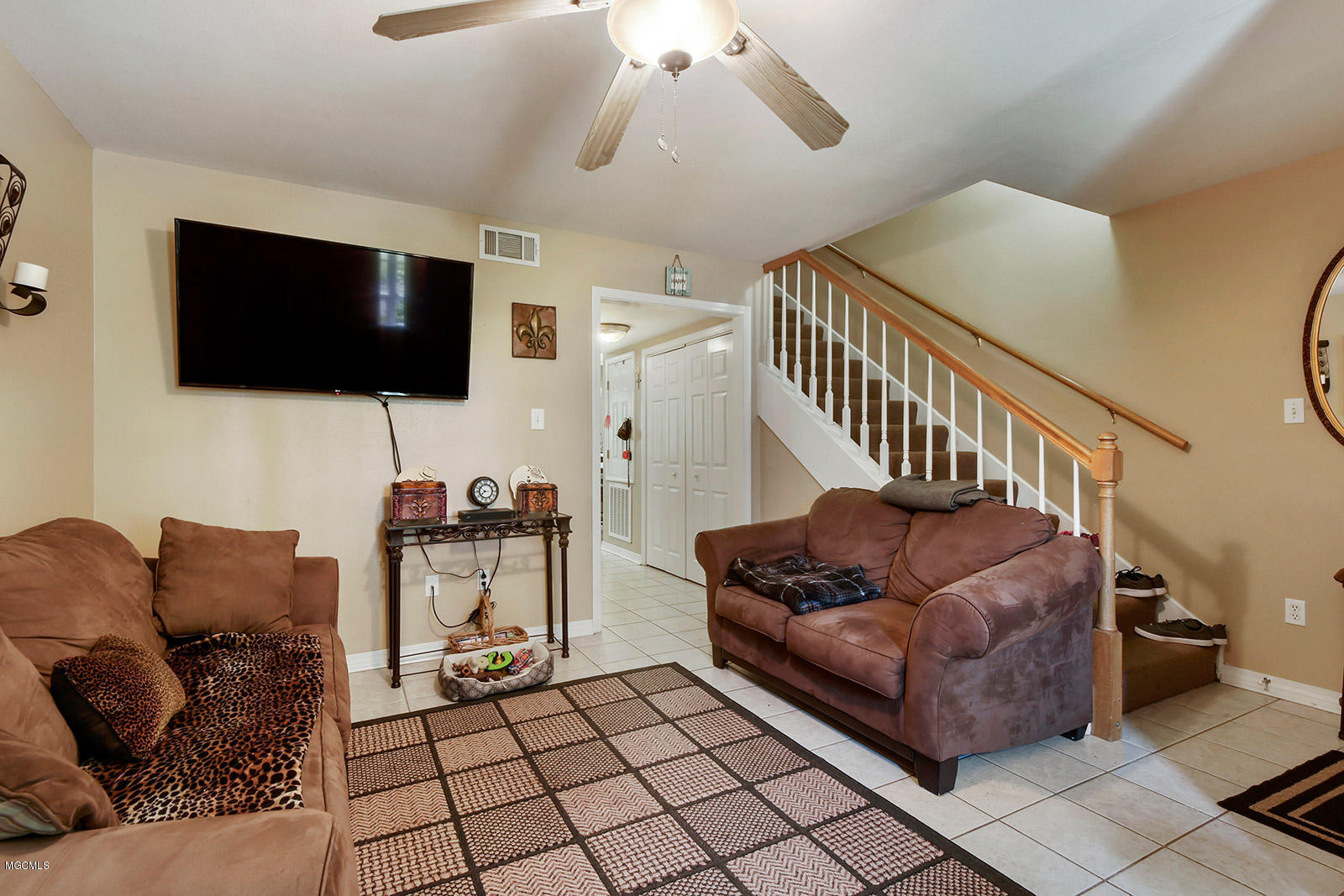 23027 Indian Ridge Road Picayune, MS 39466 - Photo 3 of 17 003_1600x1067_mls_1600x1067