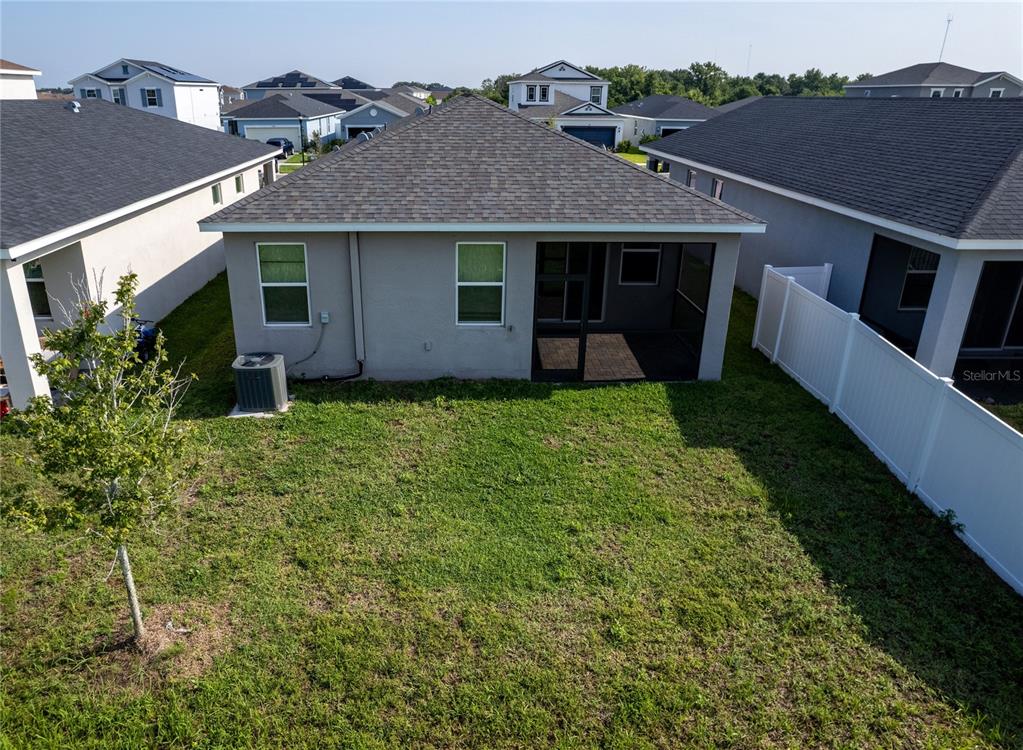 11851 Brighton Knoll Loop Riverview, FL 33579 - Photo 26 of 28 a view of a yard in front of house
