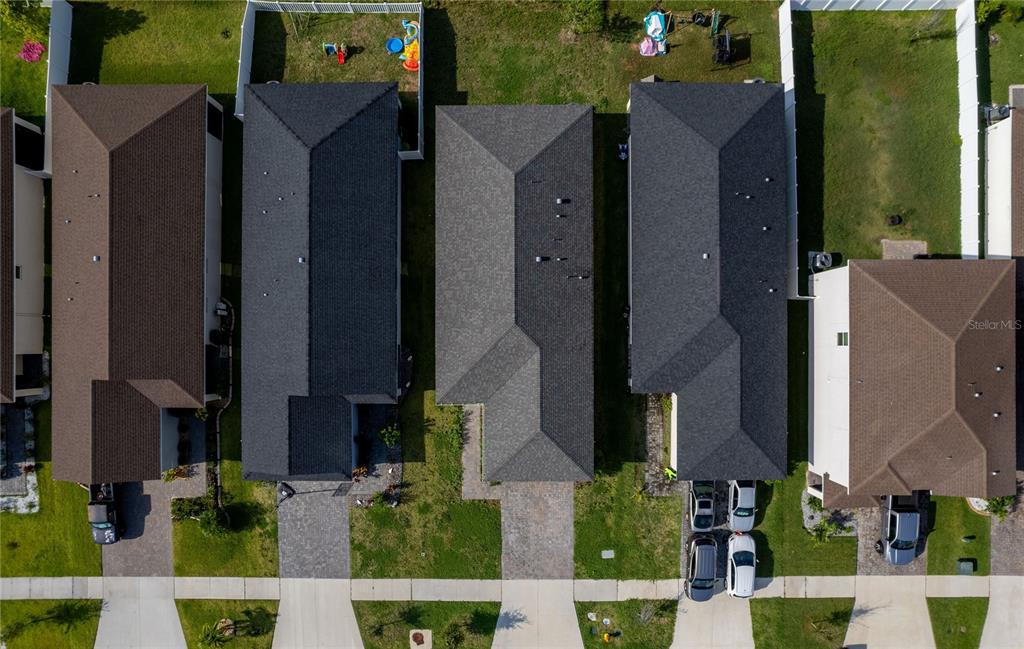 11851 Brighton Knoll Loop Riverview, FL 33579 - Photo 28 of 28 an aerial view of a house with a yard and fountain