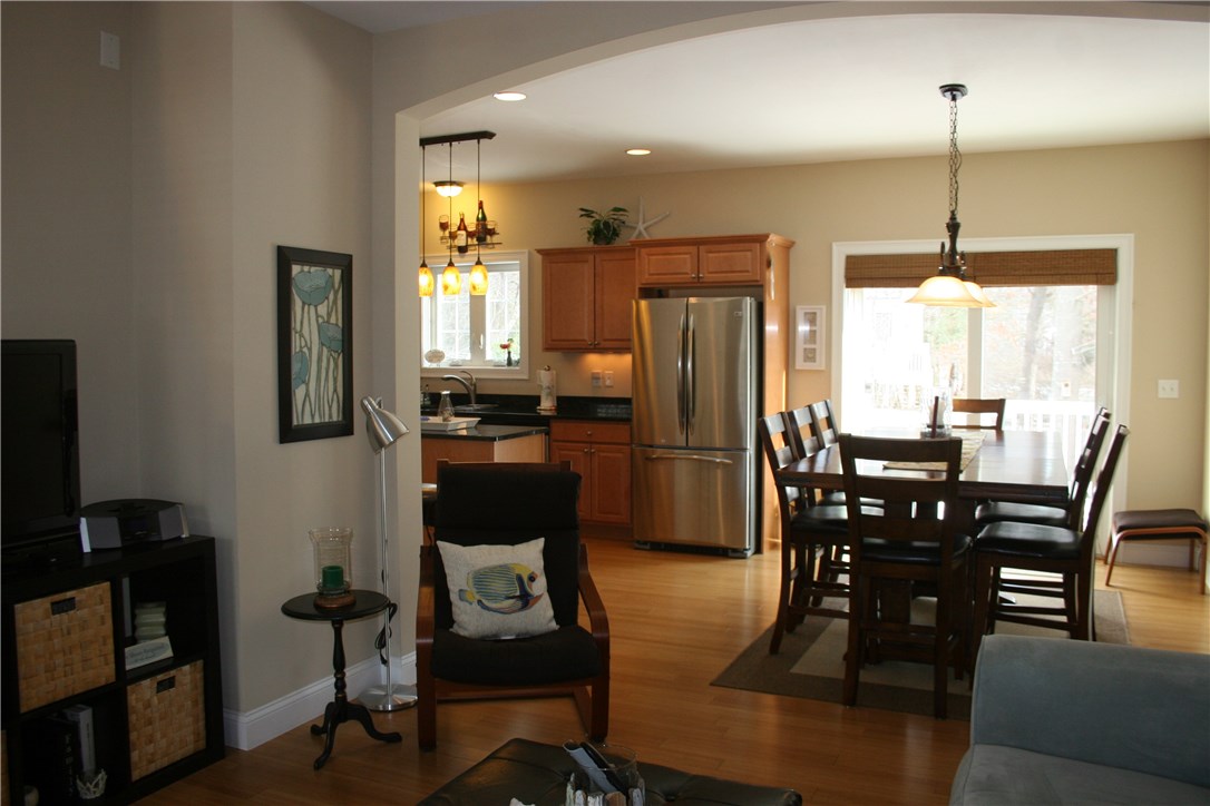 59 Juniper Road South Kingstown, RI 02879 - Photo 18 of 33 Gallery Image 18