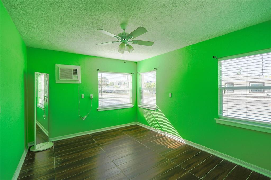 115 145th Avenue, Unit 4 Madeira Beach, FL 33708 - Photo 16 of 31