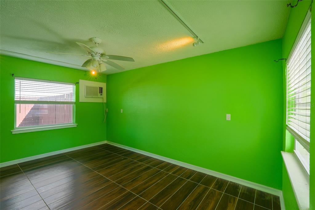 115 145th Avenue, Unit 4 Madeira Beach, FL 33708 - Photo 8 of 31