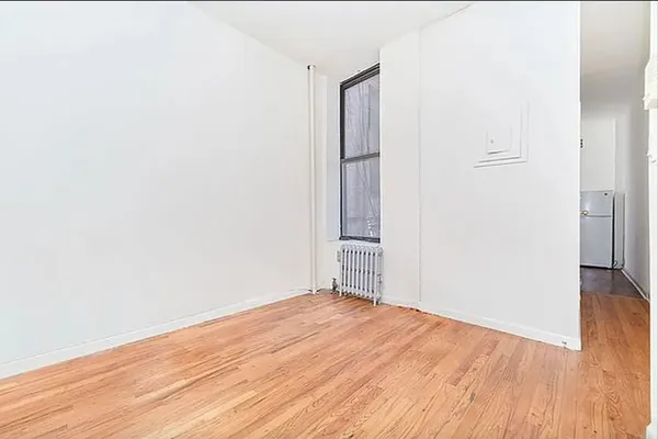 $3,200 | 230 East 25th Street, Unit 1B | Kips Bay