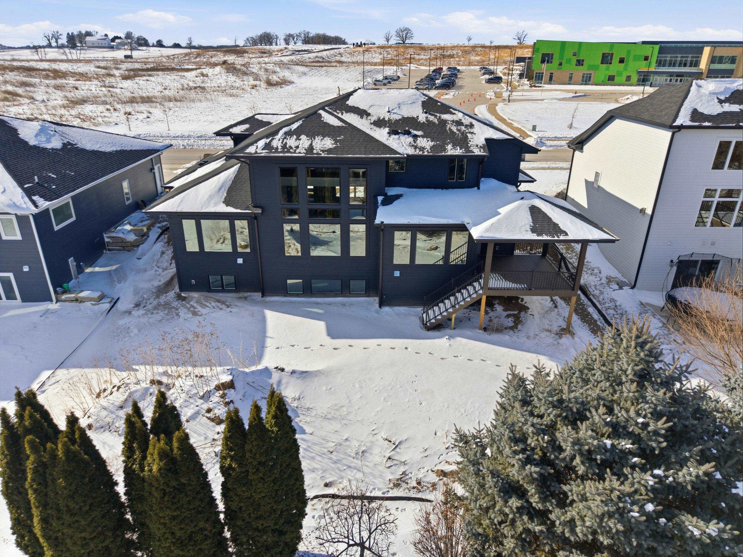 819 Schewe Road Middleton, WI 53562 - Photo 3 of 50