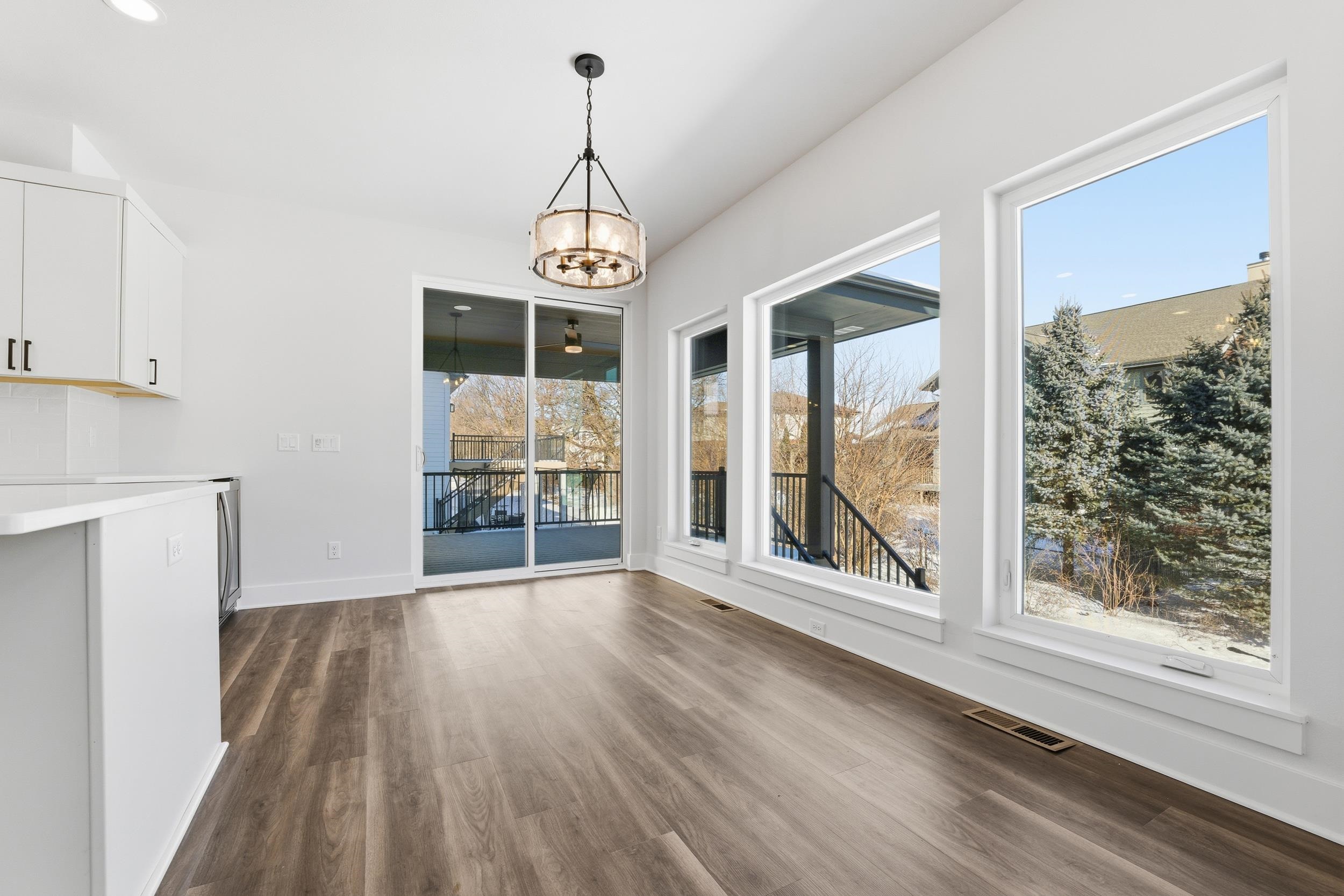 819 Schewe Road Middleton, WI 53562 - Photo 8 of 50