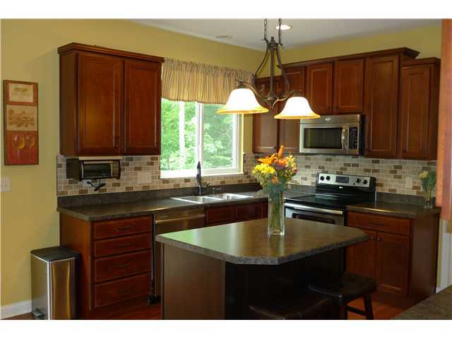5076 Springfield Court Westerville, OH 43081 - Photo 5 of 23