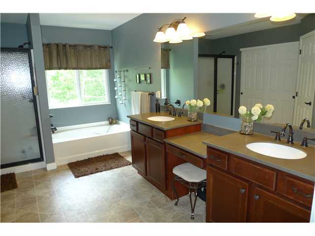 5076 Springfield Court Westerville, OH 43081 - Photo 10 of 23