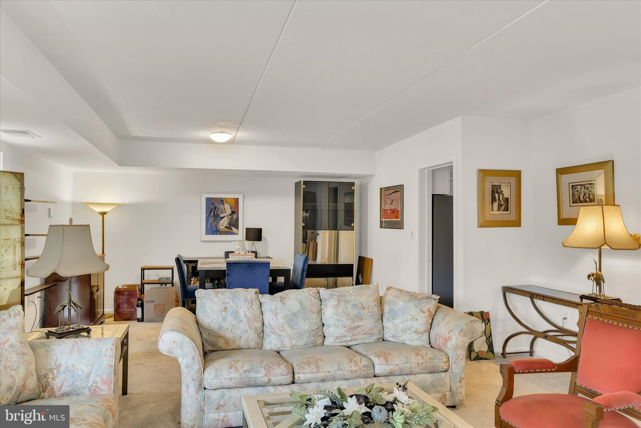 41 Stirrup Court, Unit 7 Baltimore, MD 21208 - Photo 4 of 34 a living room with furniture and wooden floor