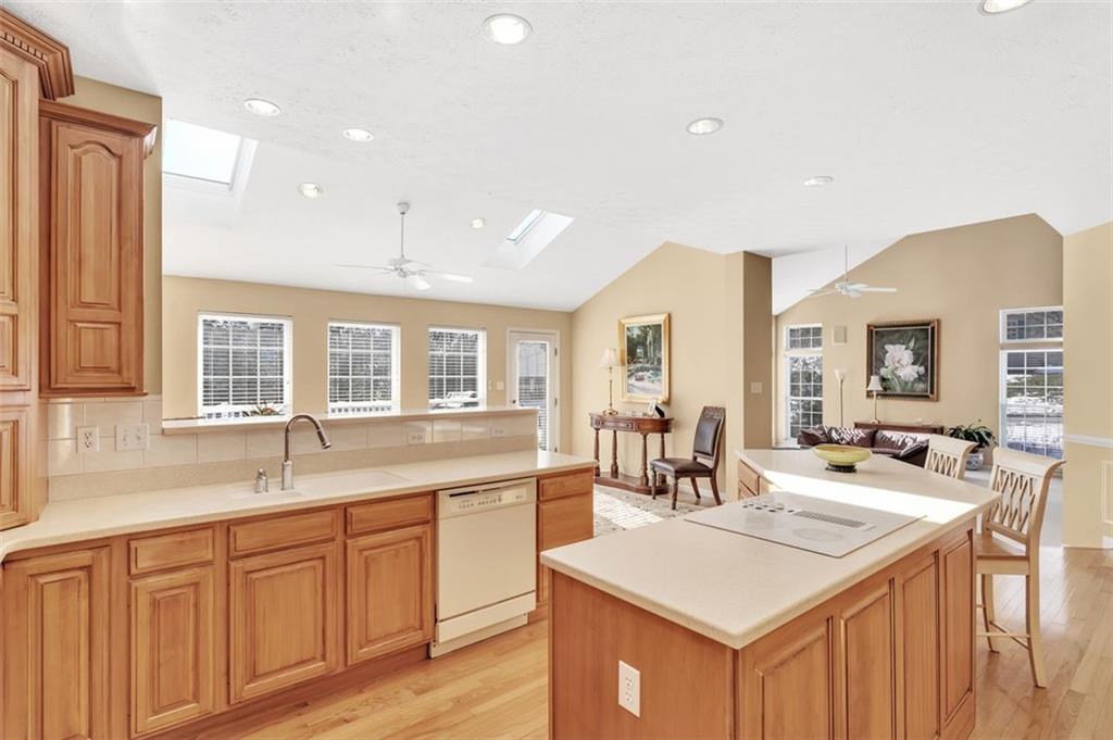 101 Buffalo Ridge Road Canonsburg, PA 15317 - Photo 3 of 25 Gallery Image 3