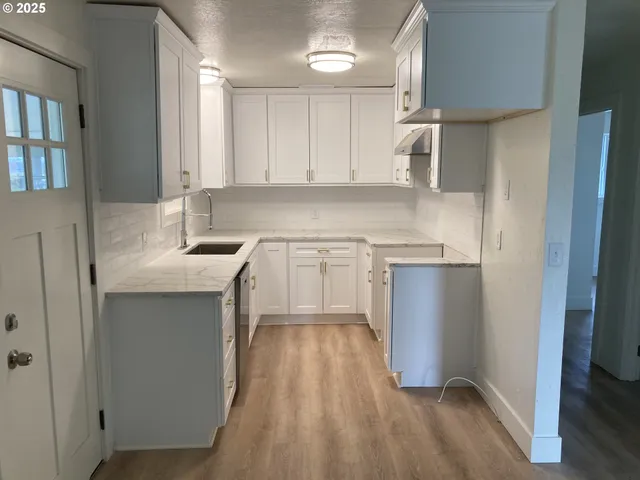 $369,900 | 94034 Viking Street, Junction City, OR 97448