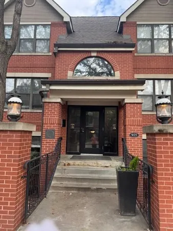 $172,000 | 925 Washington Street, Unit 101, Kansas City, MO 64152