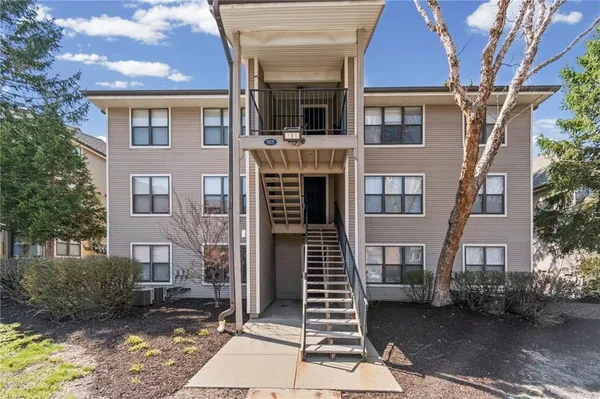 $172,000 | 925 Washington Street, Unit 101, Kansas City, MO 64152
