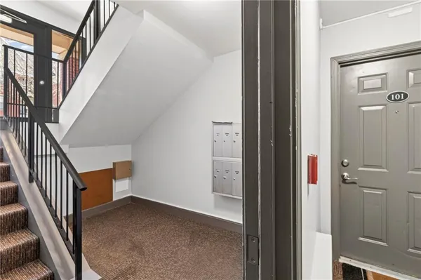 $172,000 | 925 Washington Street, Unit 101, Kansas City, MO 64152