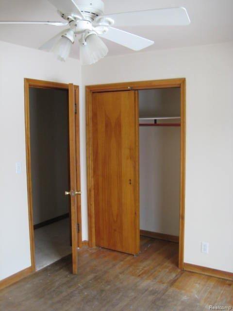 15305 Allen Road Southgate, MI 48195 - Photo 13 of 25 13-BEDROOM 2-1.JPG