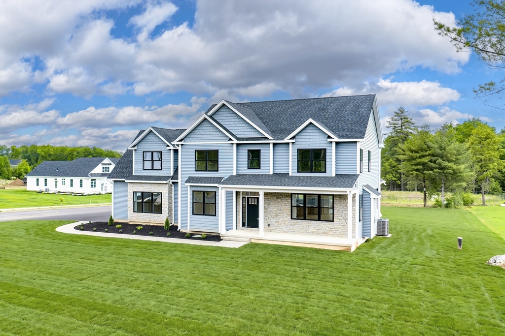 32 Balsam Hl Road Ludlow, MA 01056 - Photo 3 of 42