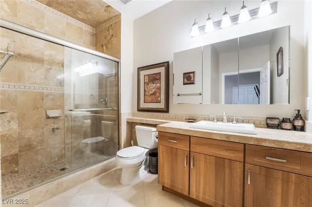 $1,825 | 5250 South Rainbow Boulevard, Unit 2184, Las Vegas, NV 89118