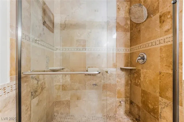 $1,825 | 5250 South Rainbow Boulevard, Unit 2184, Las Vegas, NV 89118