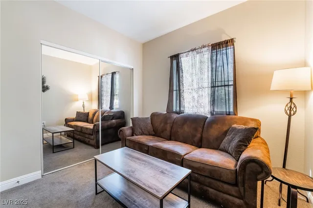 $1,825 | 5250 South Rainbow Boulevard, Unit 2184, Las Vegas, NV 89118