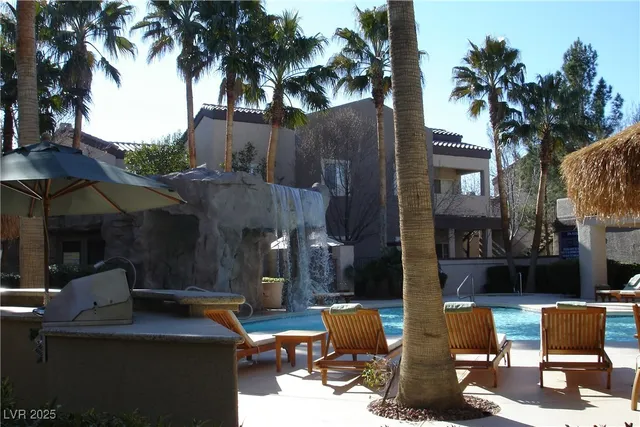 $1,825 | 5250 South Rainbow Boulevard, Unit 2184, Las Vegas, NV 89118
