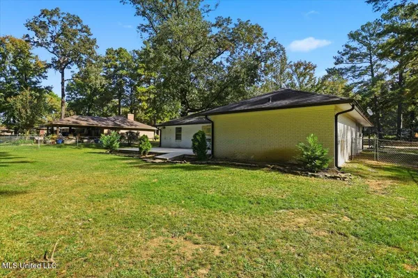 $285,000 | 123 Woodgate Drive, Brandon, MS 39042