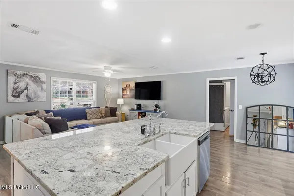 $285,000 | 123 Woodgate Drive, Brandon, MS 39042