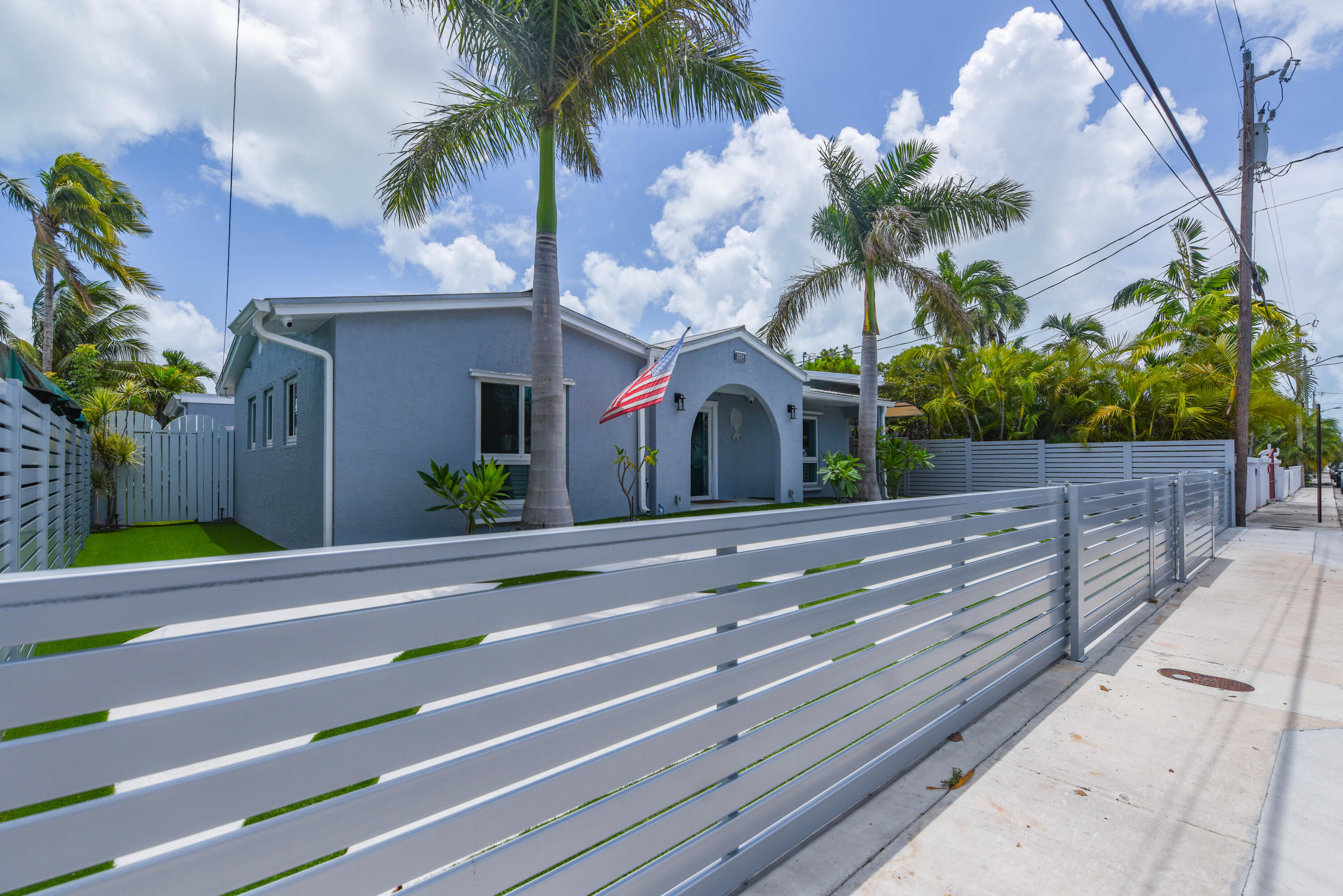 3034 Riviera Drive Key West, FL 33040 - Photo 4 of 72 052-3034RivieraDrive-KeyWest-FL-33040-FU
