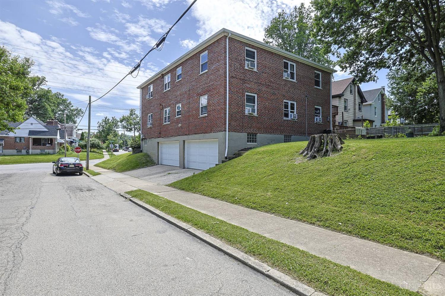 3470 Brotherton Road Cincinnati, OH 45209 - Photo 19 of 42