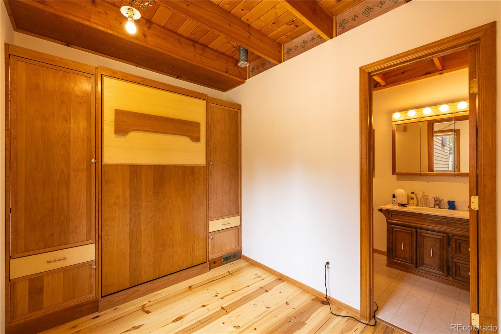 33606 Gap Road Golden, CO 80403 - Photo 19 of 36